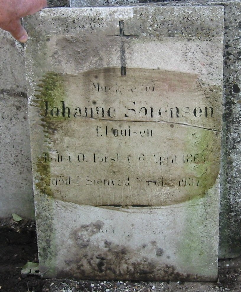 Johanne Sørensens gravsten